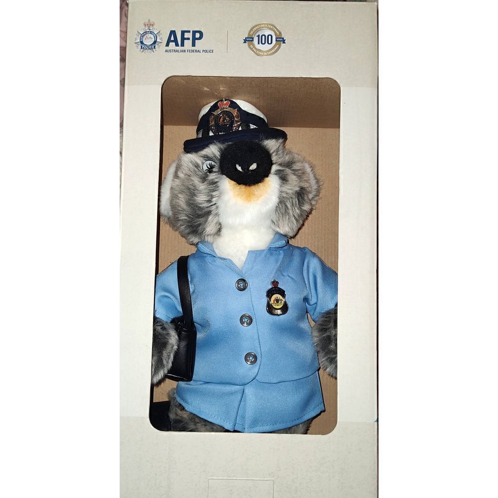 AFP AUSTRALIAN FEDERAL POLICE 100 YEAR ANNIVERSARY 2017 KOALA POLICE WOMAN 38cm